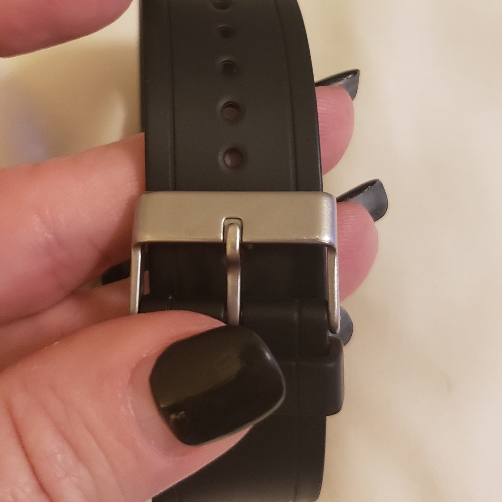 Watch - Picture 2 of 3